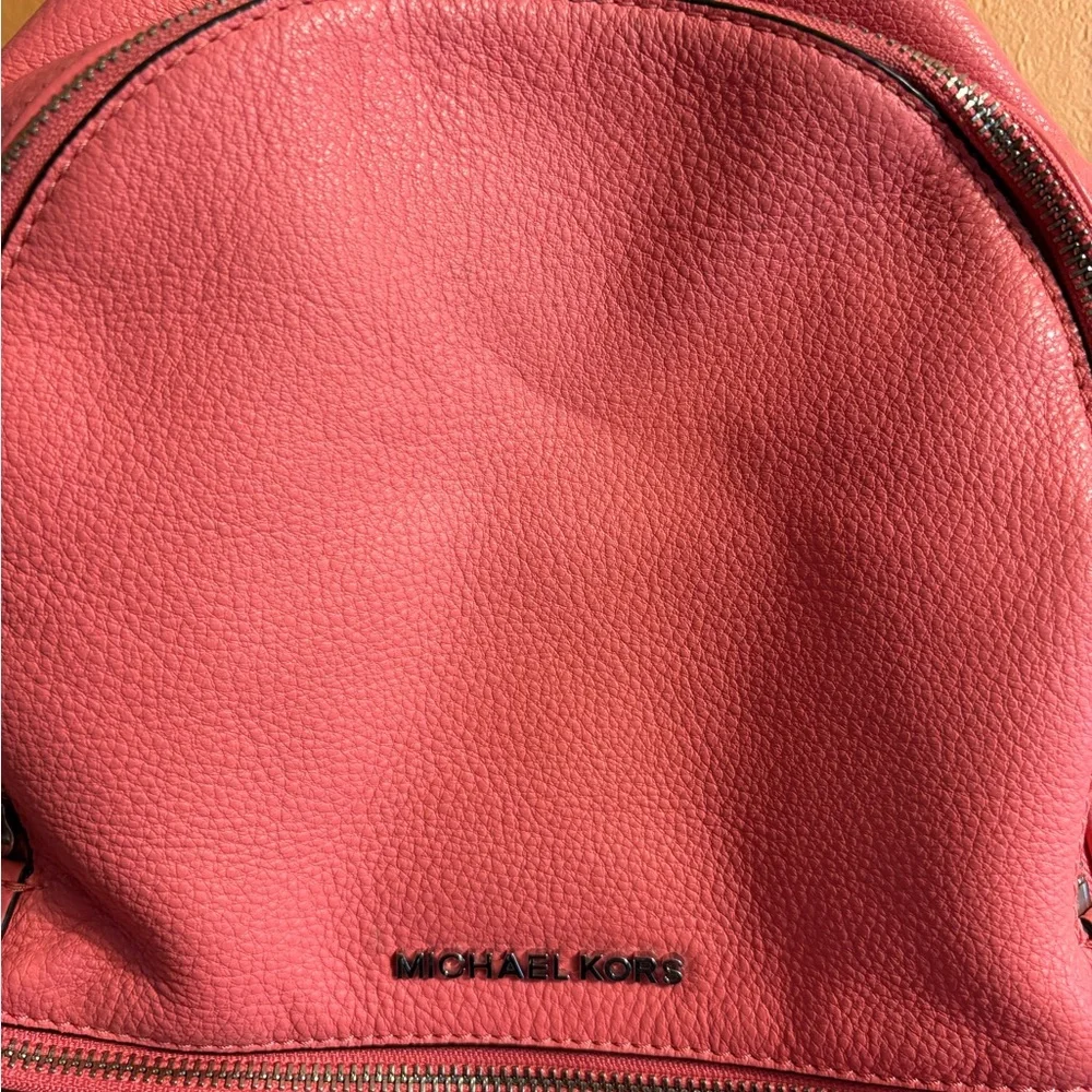 Michael Kors Pink coral Leather purse medium Backpack - Picture 3 of 10